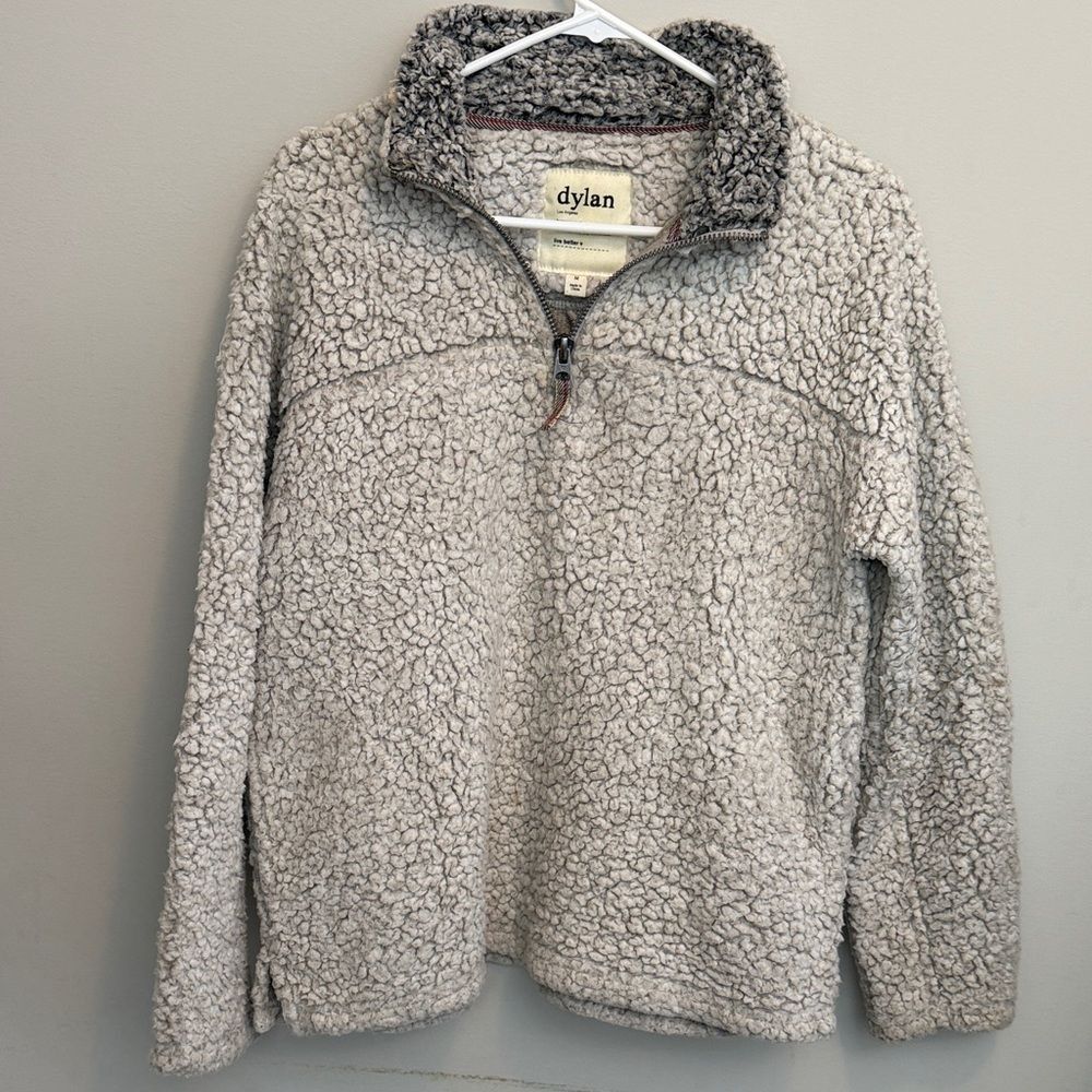 Dylan Gray Sherpa Sweater. Size Medium